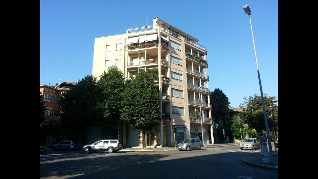 Ai Giardini Rooms -Vicino Ospedale Borgo Trento E Centro Storico 维罗纳 外观 照片