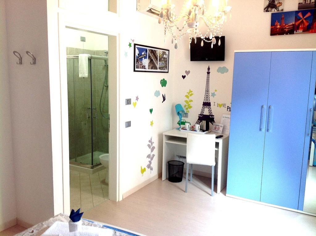 Ai Giardini Rooms -Vicino Ospedale Borgo Trento E Centro Storico 维罗纳 外观 照片