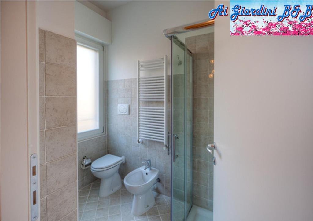 Ai Giardini Rooms -Vicino Ospedale Borgo Trento E Centro Storico 维罗纳 客房 照片